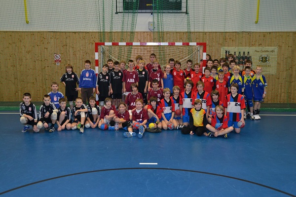 Zimní turnaj mladších žáků  - 6.1. 2013 Bělá p. Bezd.