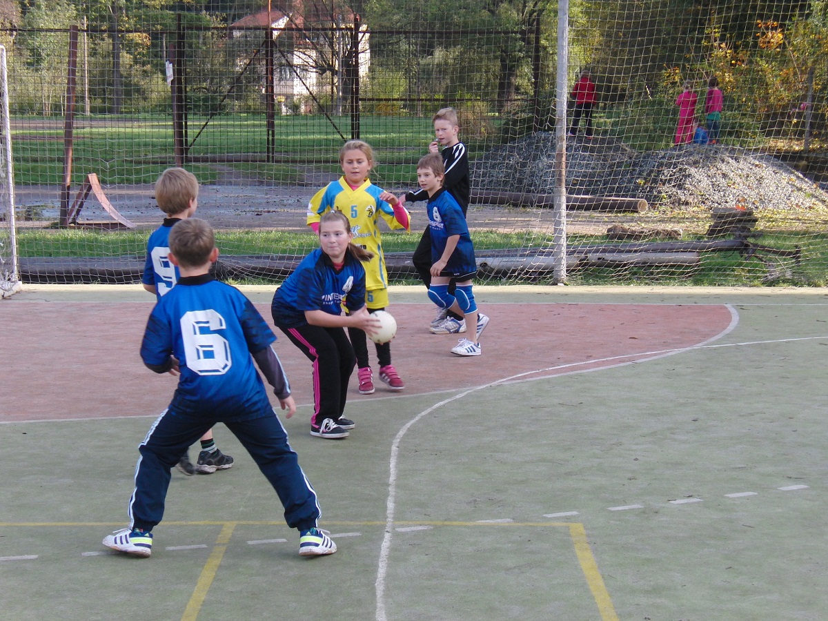 Turnaj minižáků - Úvaly 18. 10. 2014 - fotka 2