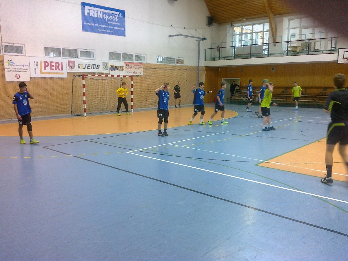 2.kolo Žákovské ligy - Kostelec na Hané 8.2. 2015 - fotka 3