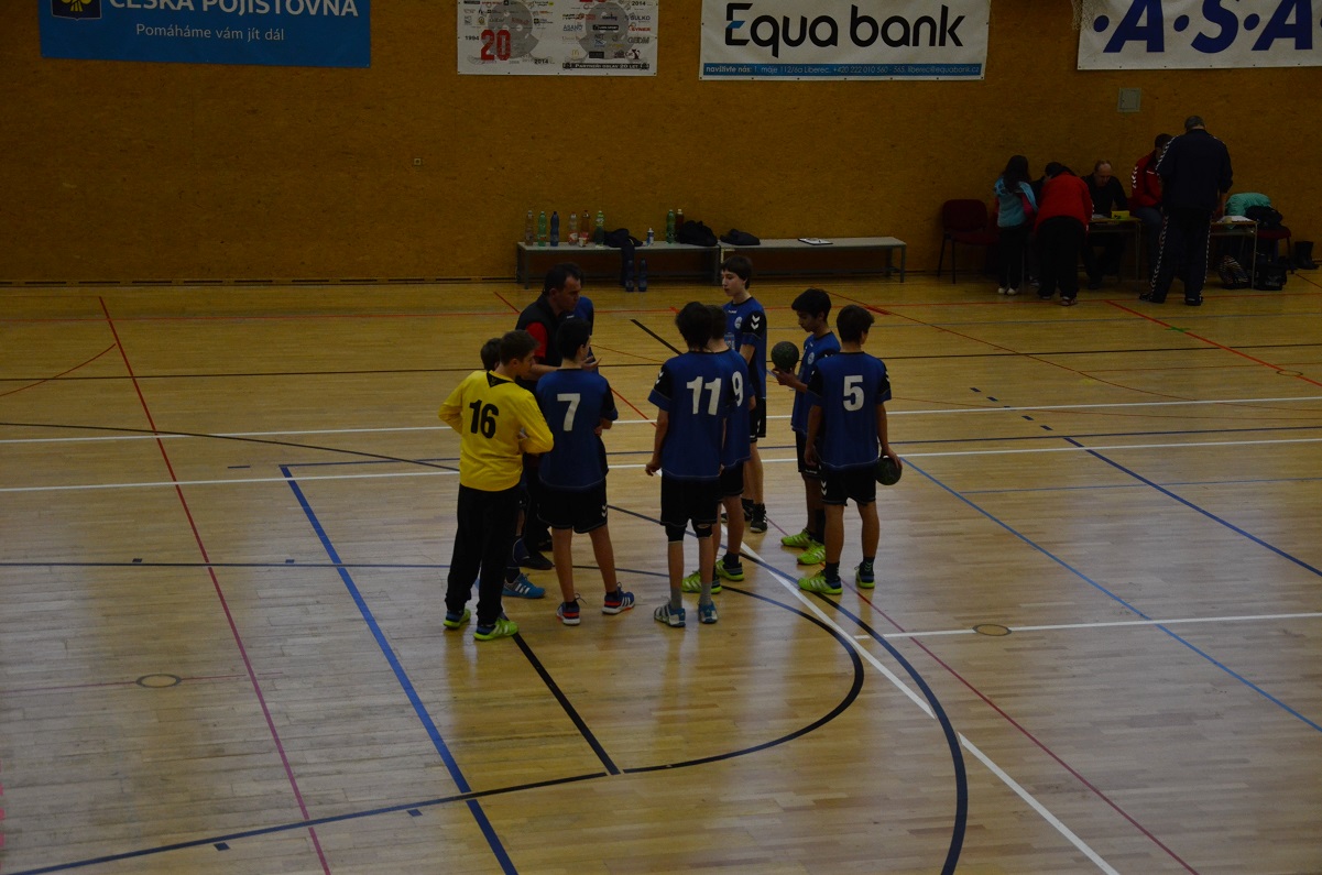 3.kolo Žákovské ligy - Liberec 28.2. 2015 - fotka 7