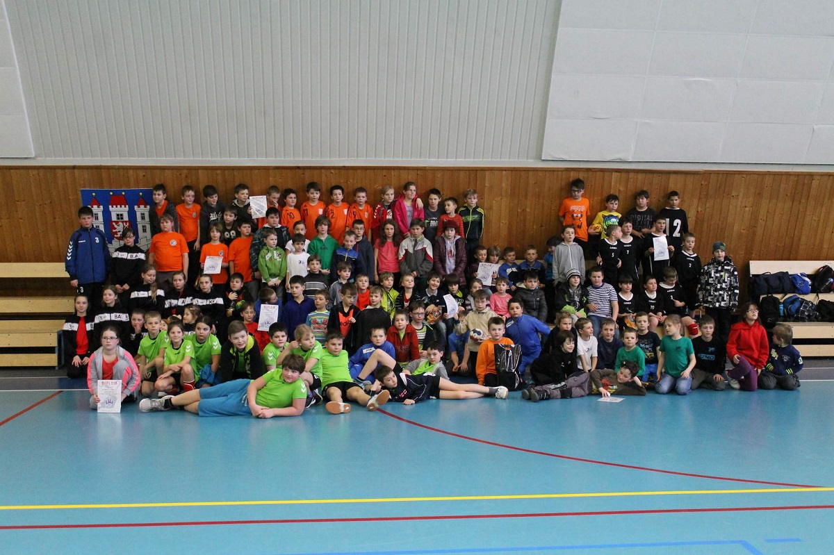 22. 2. 15 se konal turnaj mini žáků v Bělé pod Bezdězem, hrálo se 1x12 minut