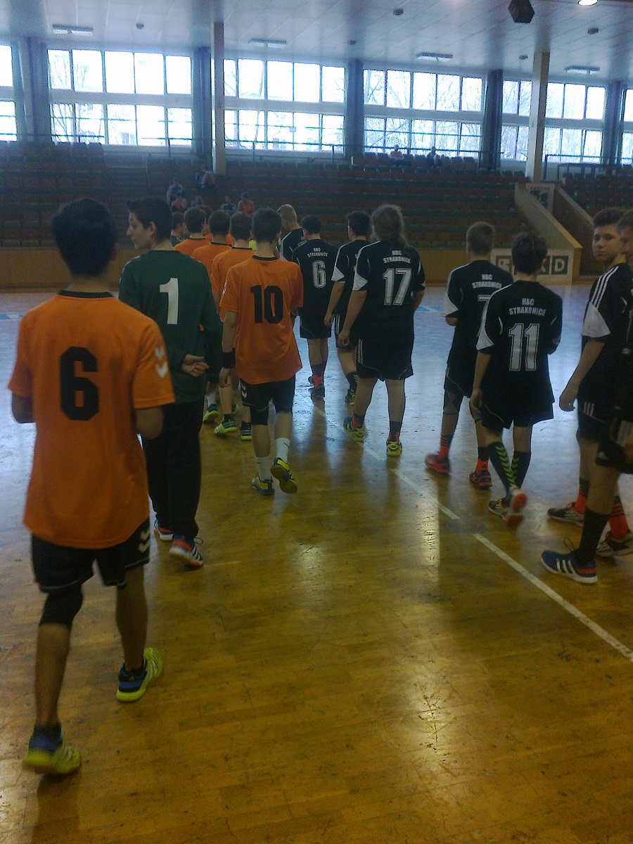 5.kolo Žákovské ligy - Karviná 11.4. 2015  - fotka 2