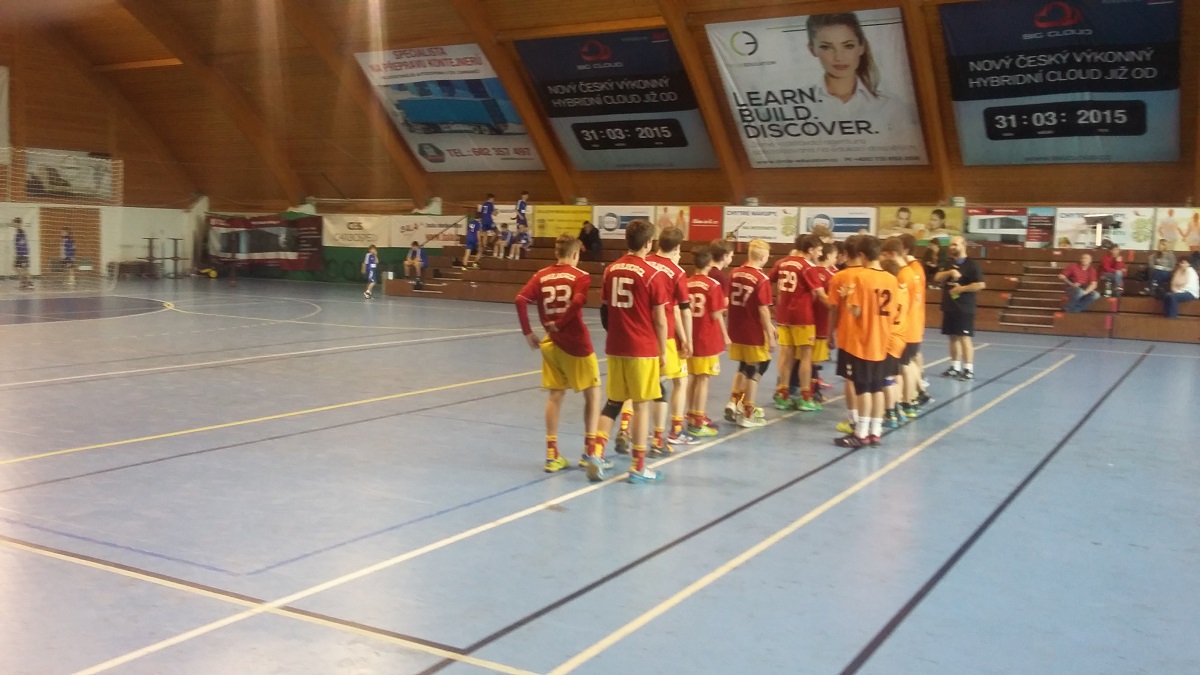 4.kolo Společného přeboru sk.A starších žáků  - Dukla Praha 10.5. 2015 - fotka 4