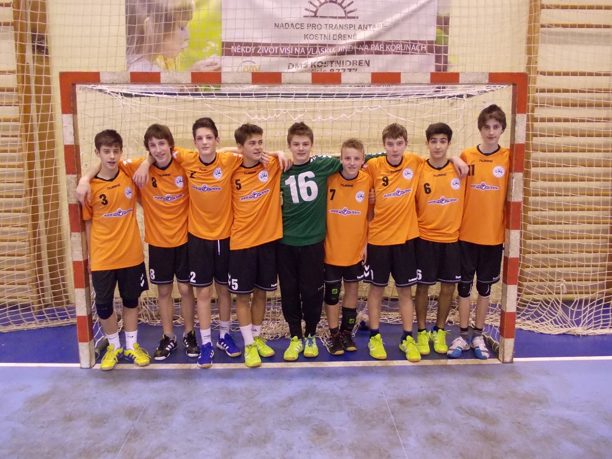 Ohlédnutí za letošní sezónou 14/15 starších žáků - fotka 9