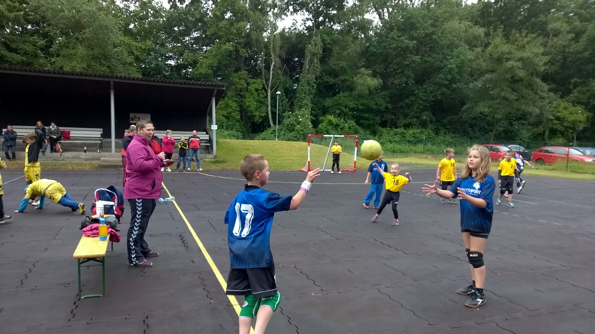 Turnaj přípravky - Kolín 20.6.2015 - fotka 3