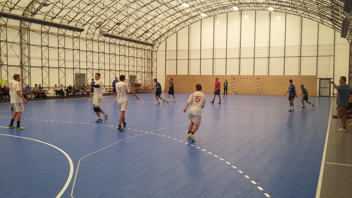 Přípravné zápasy starších a mladších dorostenců v Úvalech - fotka 7