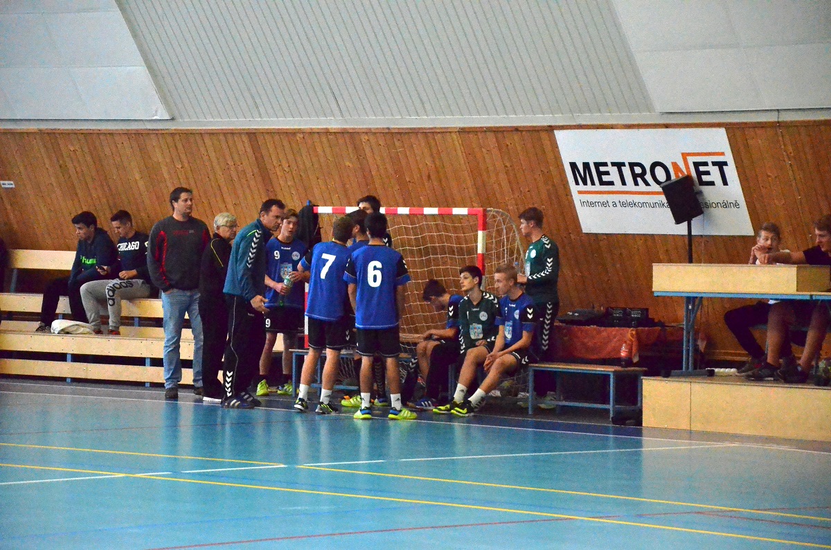 4.kolo II.ligy ml.dorostu: Sokol Bělá - Sparta Kutná Hora 35:34 (20:17) - fotka 5