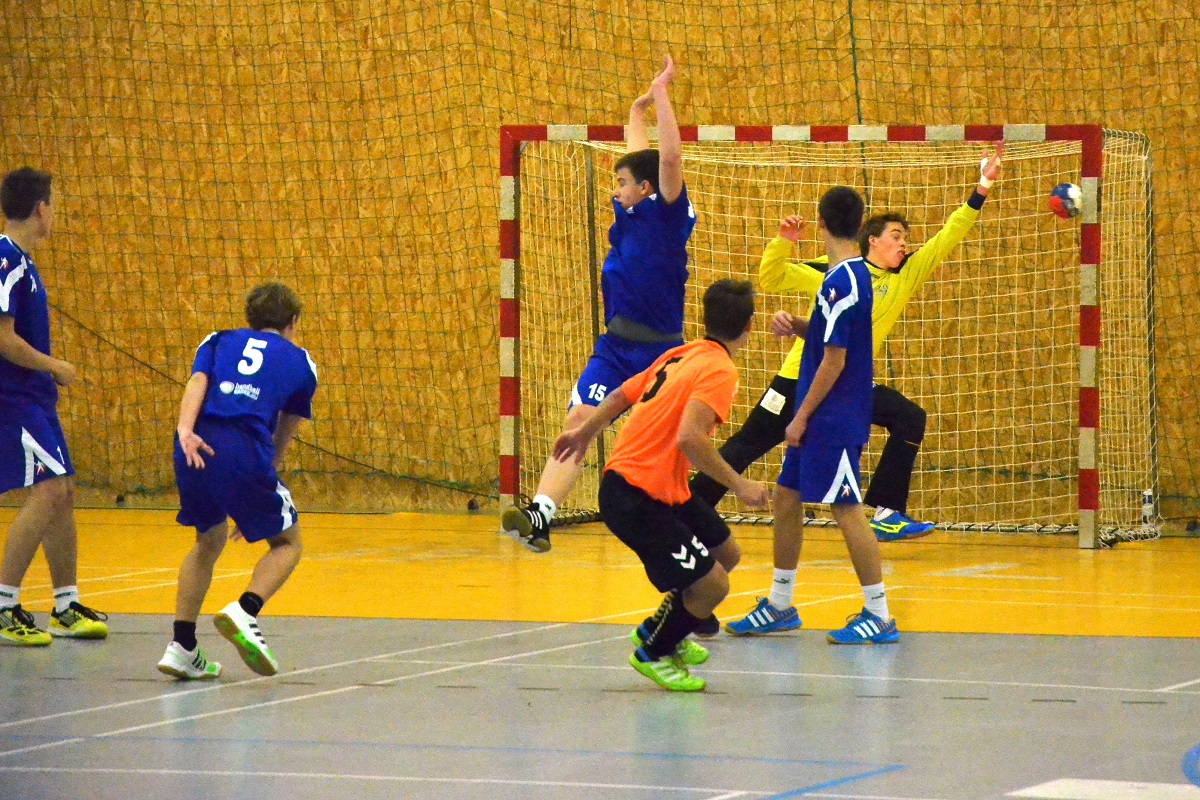 5.kolo II.ligy ml.dorostu: Sokol Vršovice - Sokol Bělá 19:26 ( 8:11 ) - fotka 3