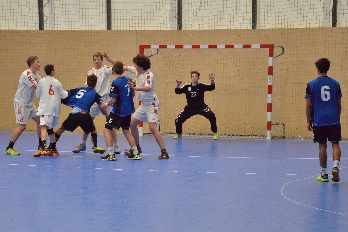 10.kolo II.ligy ml.dorostu: Sokol Úvaly - Sokol Bělá 25:22 ( 9:13 ) - fotka 12