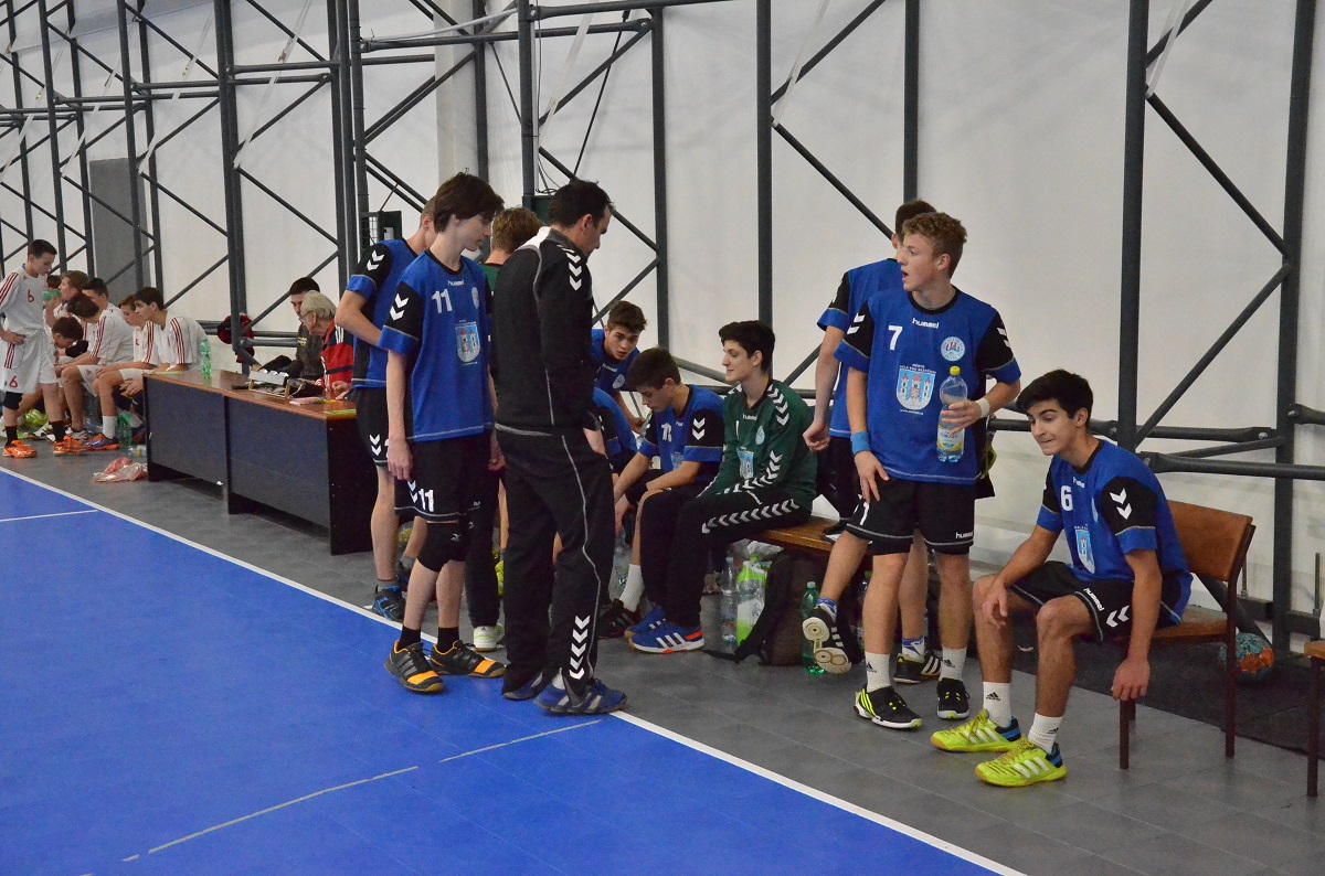 10.kolo II.ligy ml.dorostu: Sokol Úvaly - Sokol Bělá 25:22 ( 9:13 ) - fotka 17