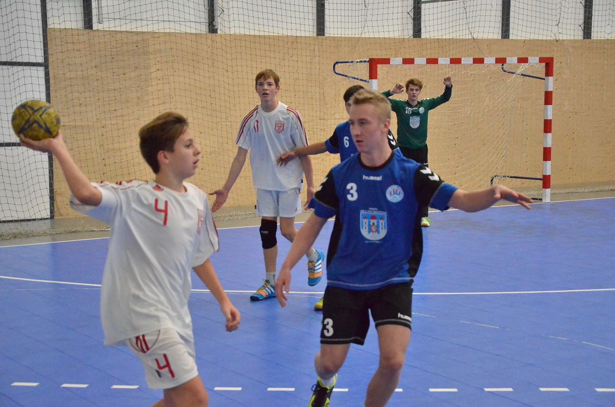 10.kolo II.ligy ml.dorostu: Sokol Úvaly - Sokol Bělá 25:22 ( 9:13 ) - fotka 9