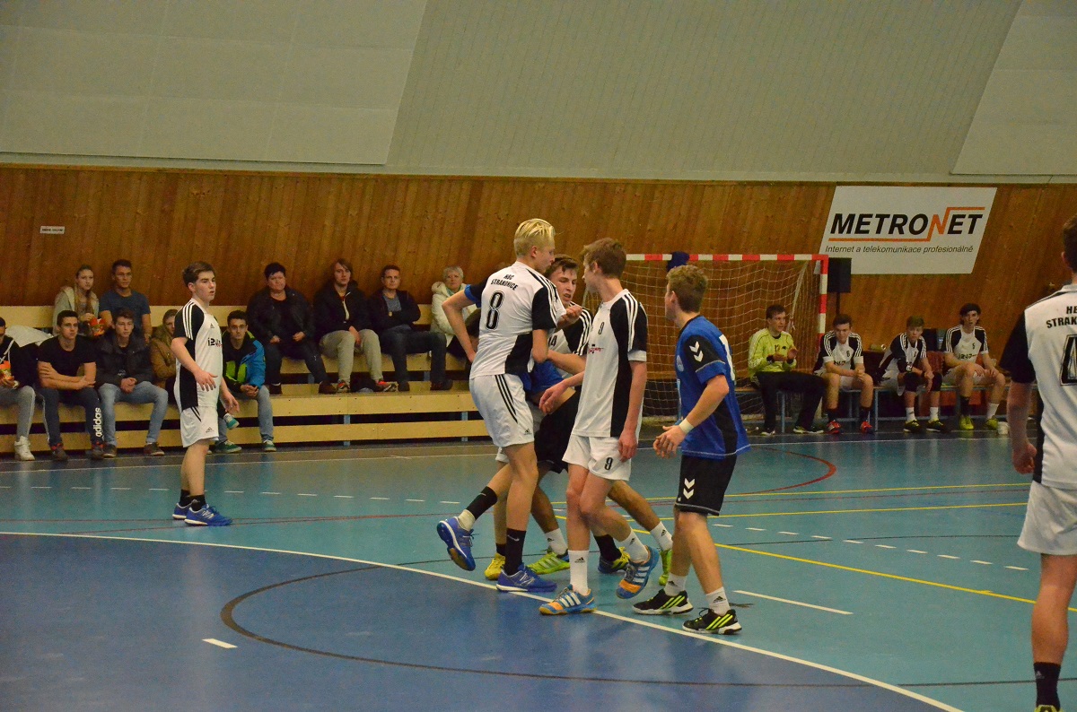 11.kolo II.ligy ml.dorostu: Sokol Bělá - HBC Strakonice  28:26 ( 14:14 ) - fotka 16