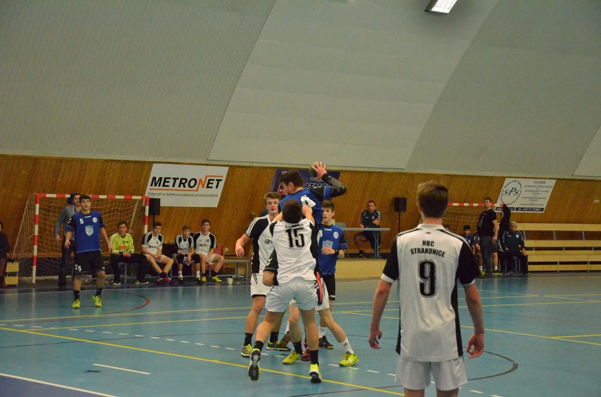 11.kolo II.ligy ml.dorostu: Sokol Bělá - HBC Strakonice  28:26 ( 14:14 ) - fotka 19