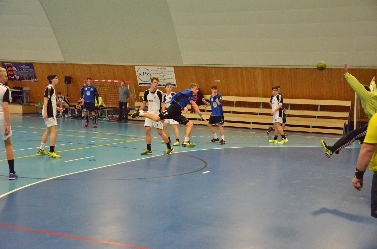 11.kolo II.ligy ml.dorostu: Sokol Bělá - HBC Strakonice  28:26 ( 14:14 ) - fotka 6