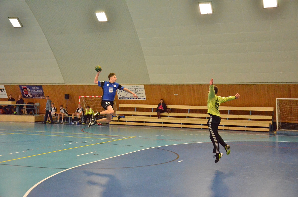 11.kolo II.ligy ml.dorostu: Sokol Bělá - HBC Strakonice  28:26 ( 14:14 ) - fotka 8