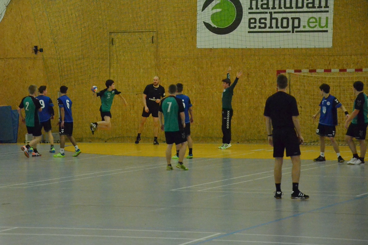 Přípravný turnaj MLD - Sokol Vršovice 24.1. 2016 - fotka 2