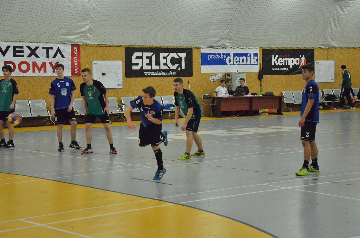 Přípravný turnaj MLD - Sokol Vršovice 24.1. 2016 - fotka 3