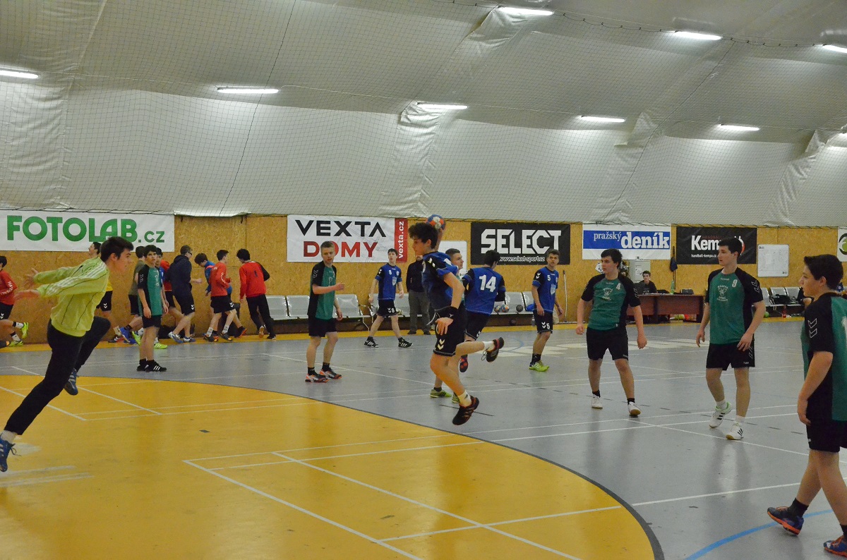 Přípravný turnaj MLD - Sokol Vršovice 24.1. 2016 - fotka 4