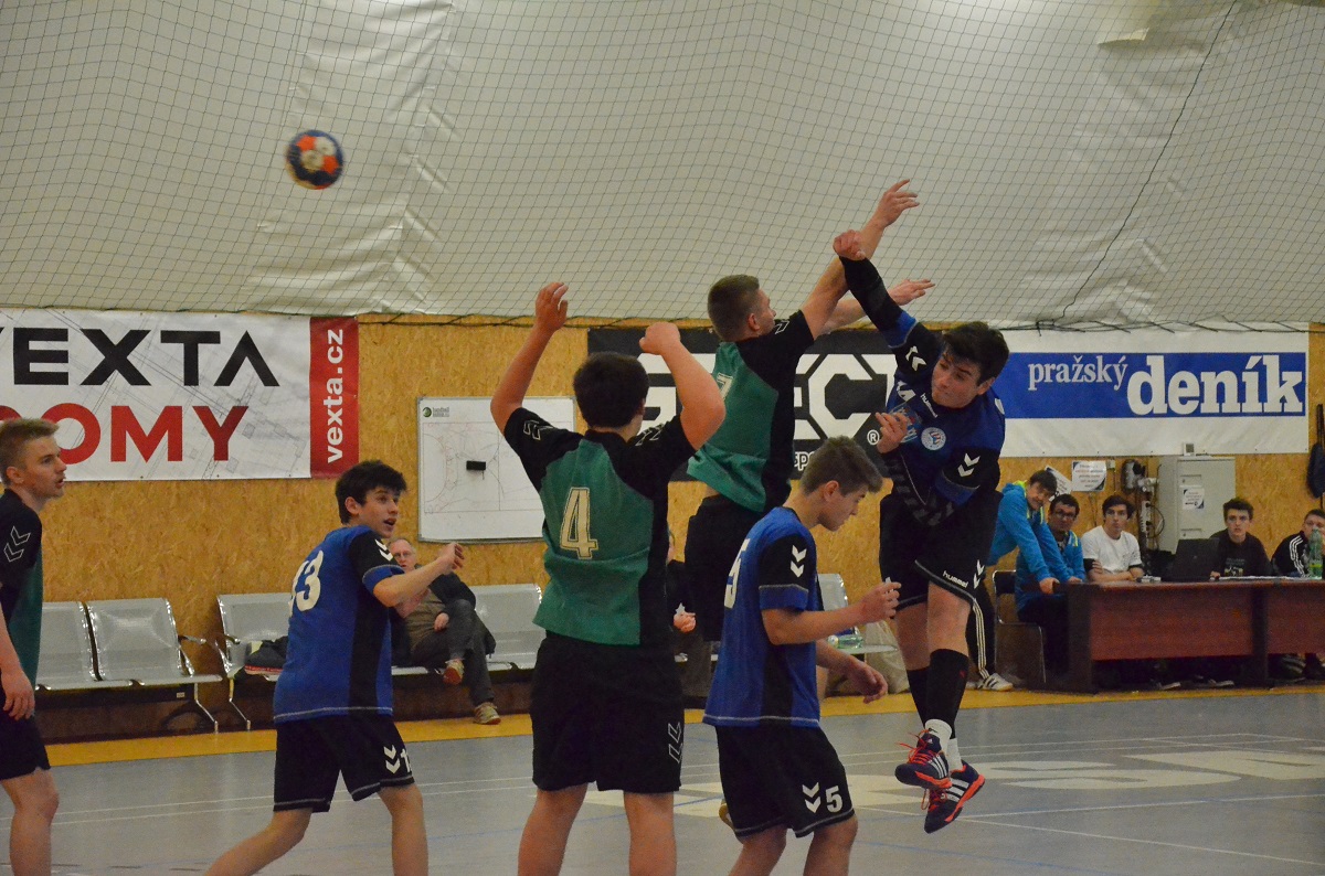 Přípravný turnaj MLD - Sokol Vršovice 24.1. 2016 - fotka 5