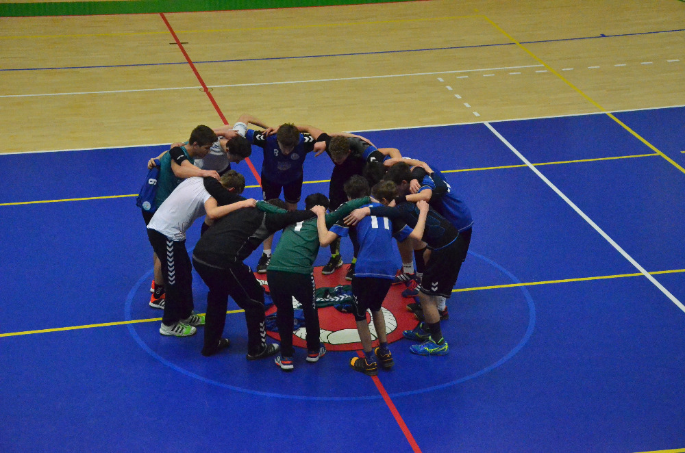 15.kolo II.ligy ml.dorostu: Kutná Hora - Sokol Bělá 30:32 ( 11:18 )  - fotka 13