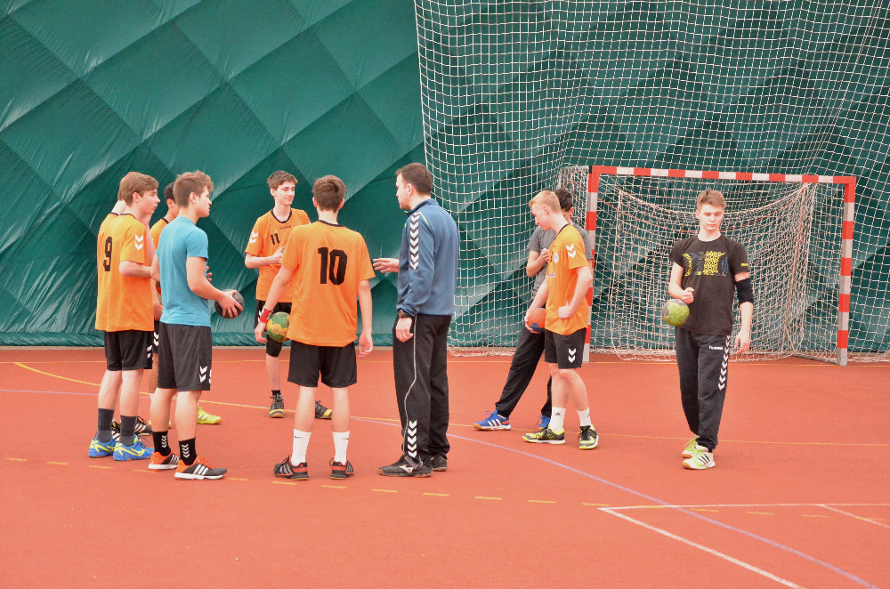 17.kolo II.ligy ml.dorostu: Loko Vršovice - Sokol Bělá 25:26 ( 14:12 ) - fotka 2