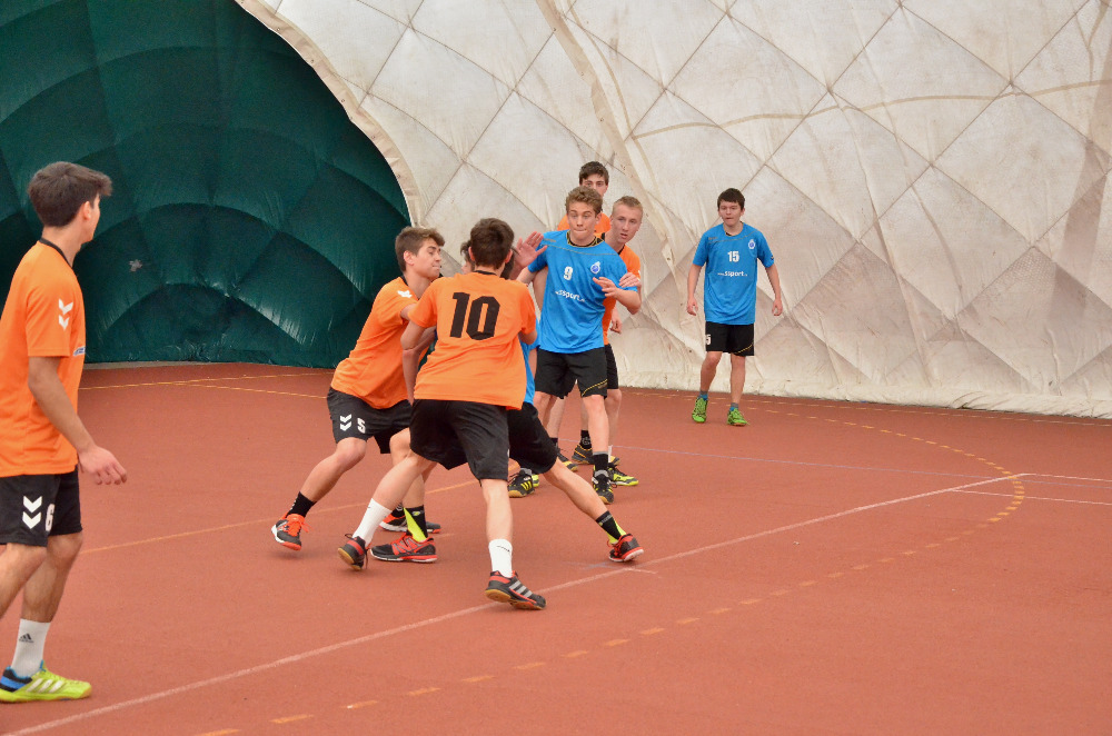 17.kolo II.ligy ml.dorostu: Loko Vršovice - Sokol Bělá 25:26 ( 14:12 ) - fotka 6