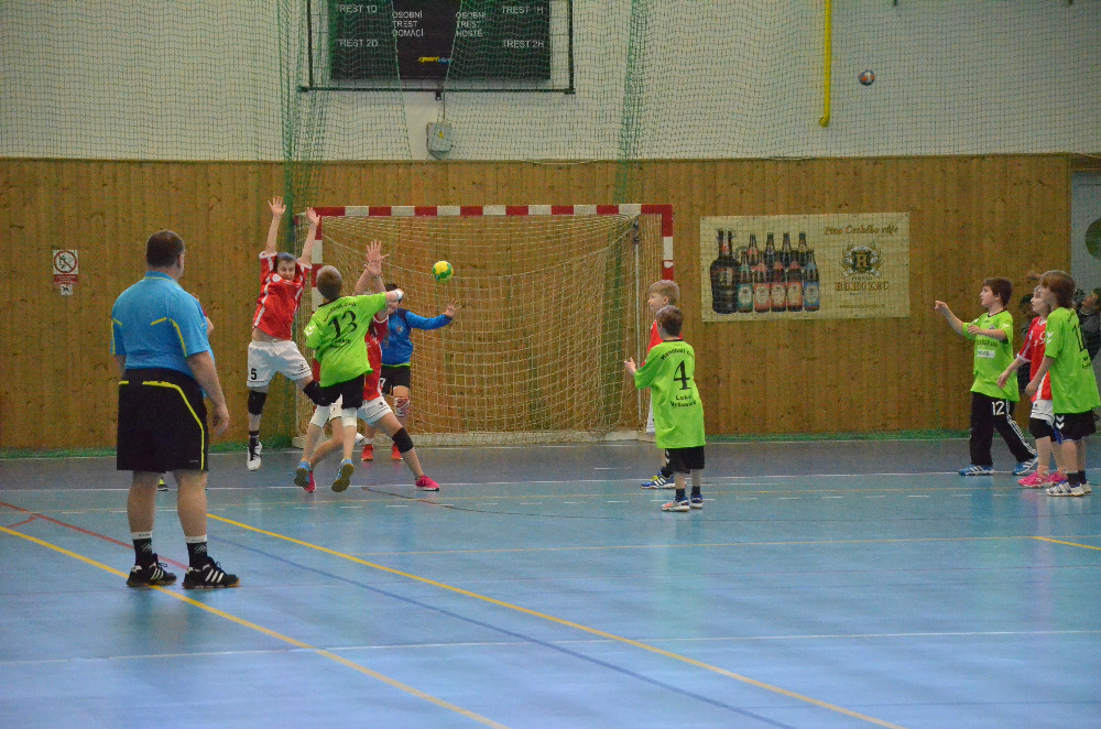 Turnaj minižáků 6+1 Bělá pod Bezdězem 2.4.2016 - fotka 7