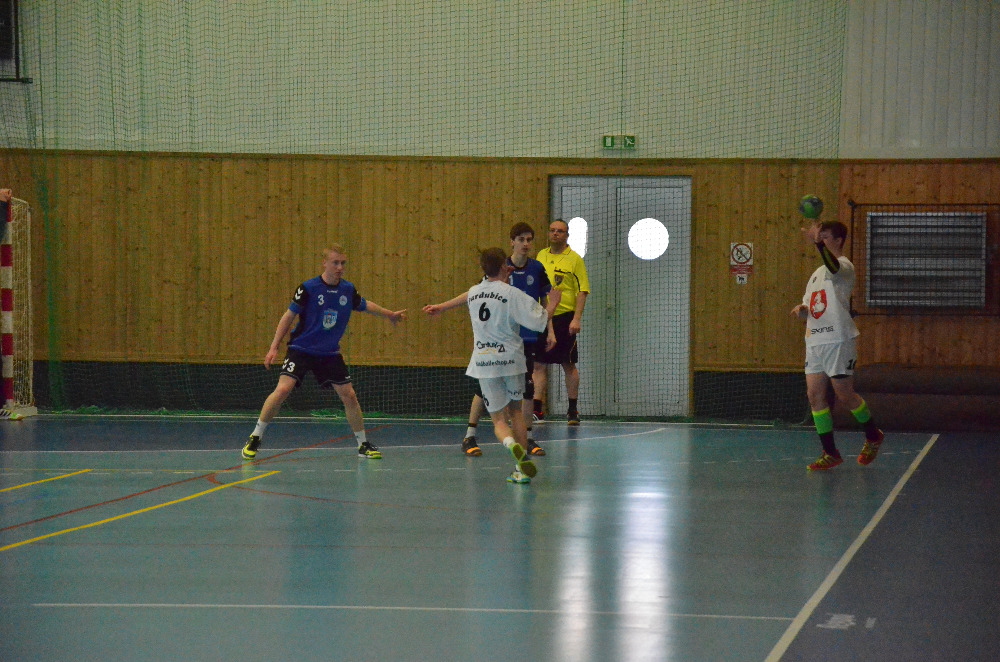 18.kolo II.ligy ml.dorostu: Sokol Bělá - 1.HC Pardubice 25:24 ( 12:11 ) - fotka 14