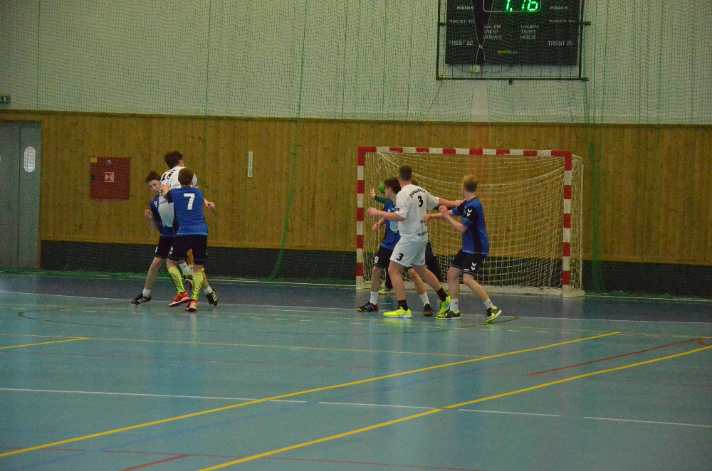 18.kolo II.ligy ml.dorostu: Sokol Bělá - 1.HC Pardubice 25:24 ( 12:11 ) - fotka 16