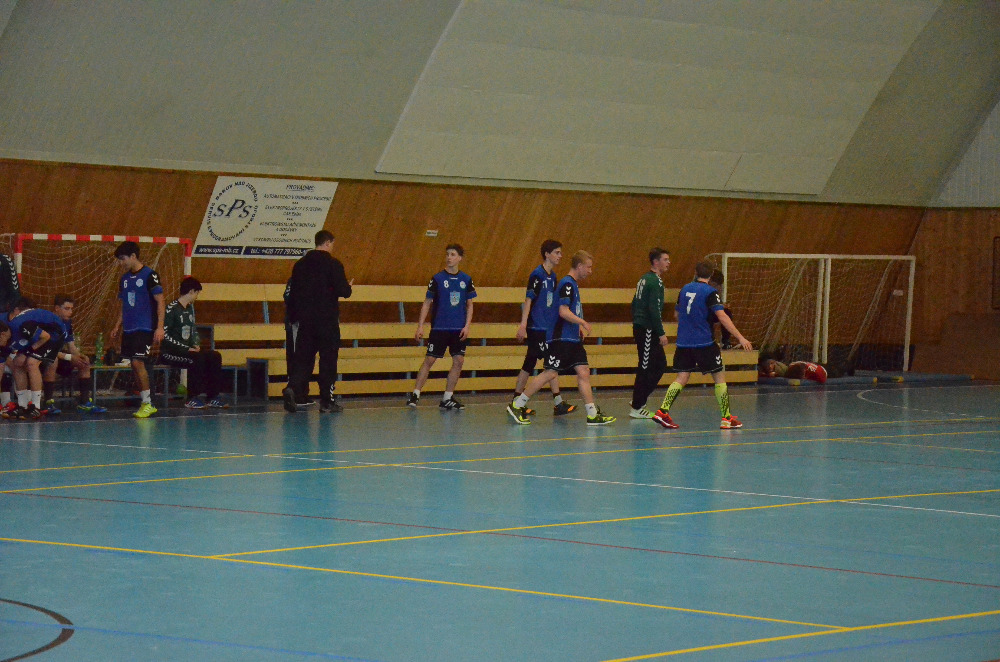 18.kolo II.ligy ml.dorostu: Sokol Bělá - 1.HC Pardubice 25:24 ( 12:11 ) - fotka 18