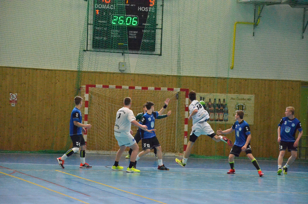 18.kolo II.ligy ml.dorostu: Sokol Bělá - 1.HC Pardubice 25:24 ( 12:11 ) - fotka 9