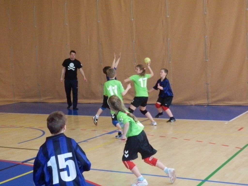 Turnaj minižáků 4+1 Zruč nad Sázavou - fotka 9