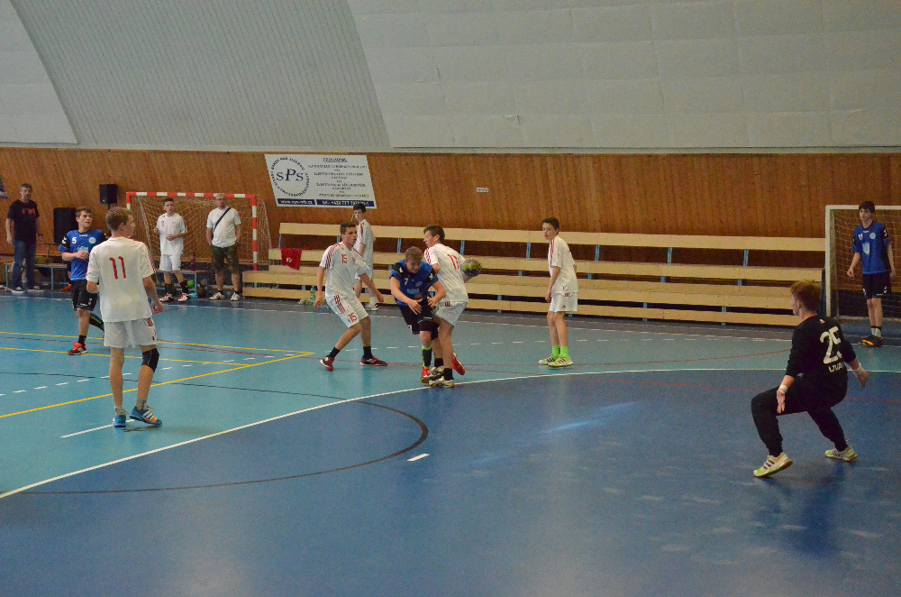 21.kolo II.ligy ml.dorostu: Sokol Bělá - Sokol Úvaly 30:25 ( 19:10 ) - fotka 12
