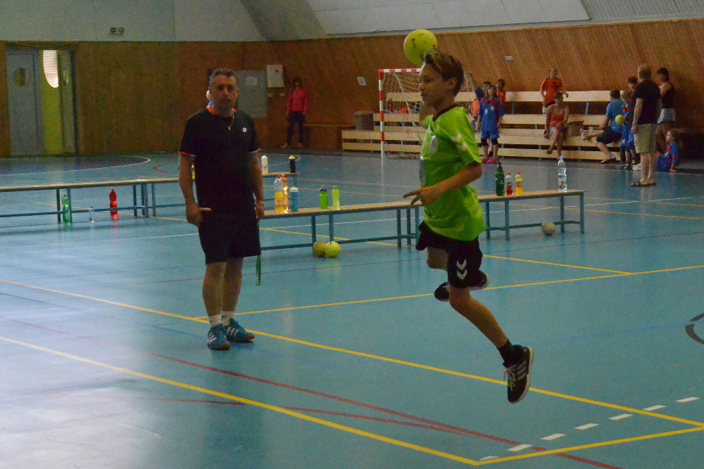 Turnaj mini 4+1 Bělá pod Bezdězem - fotka 10