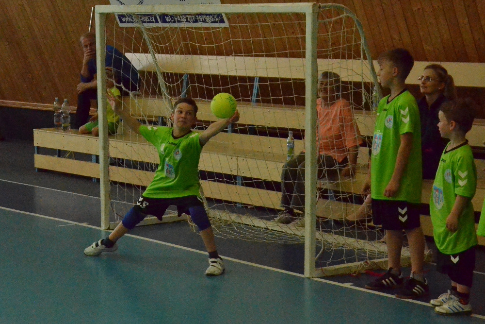 Turnaj mini 4+1 Bělá pod Bezdězem - fotka 11