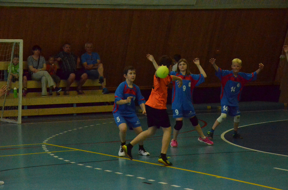 Turnaj mini 4+1 Bělá pod Bezdězem - fotka 12