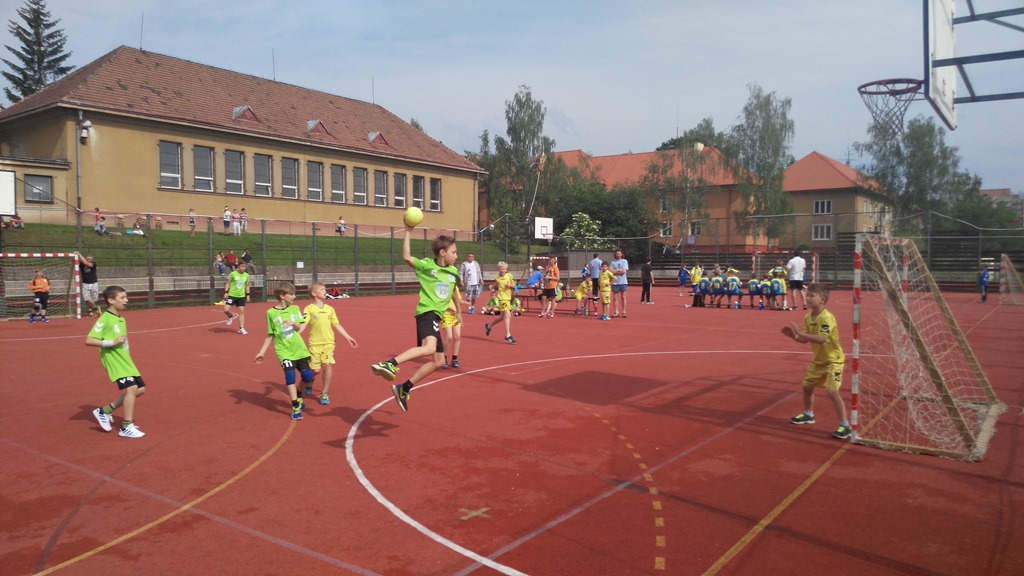 Turnaj mini žáků 4+1 Příbram - fotka 6