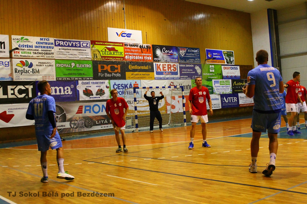 InterREG 3. kolo -TJ HBC Jičín - C x TJ Sokol Bělá 31:19 (17:9) - fotka 4