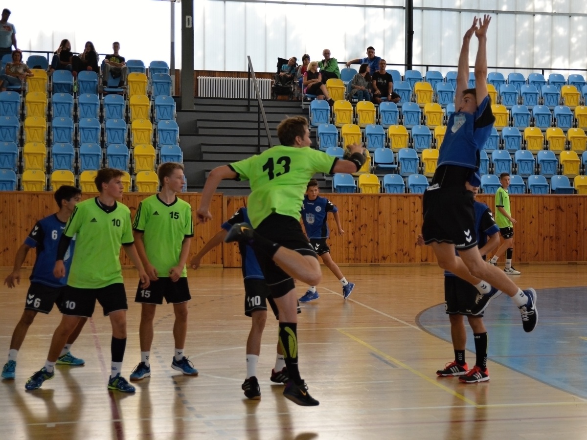 2.kolo II.ligy MLD: Loko Louny - Sokol Bělá 35:28 ( 15:20 ) - fotka 15