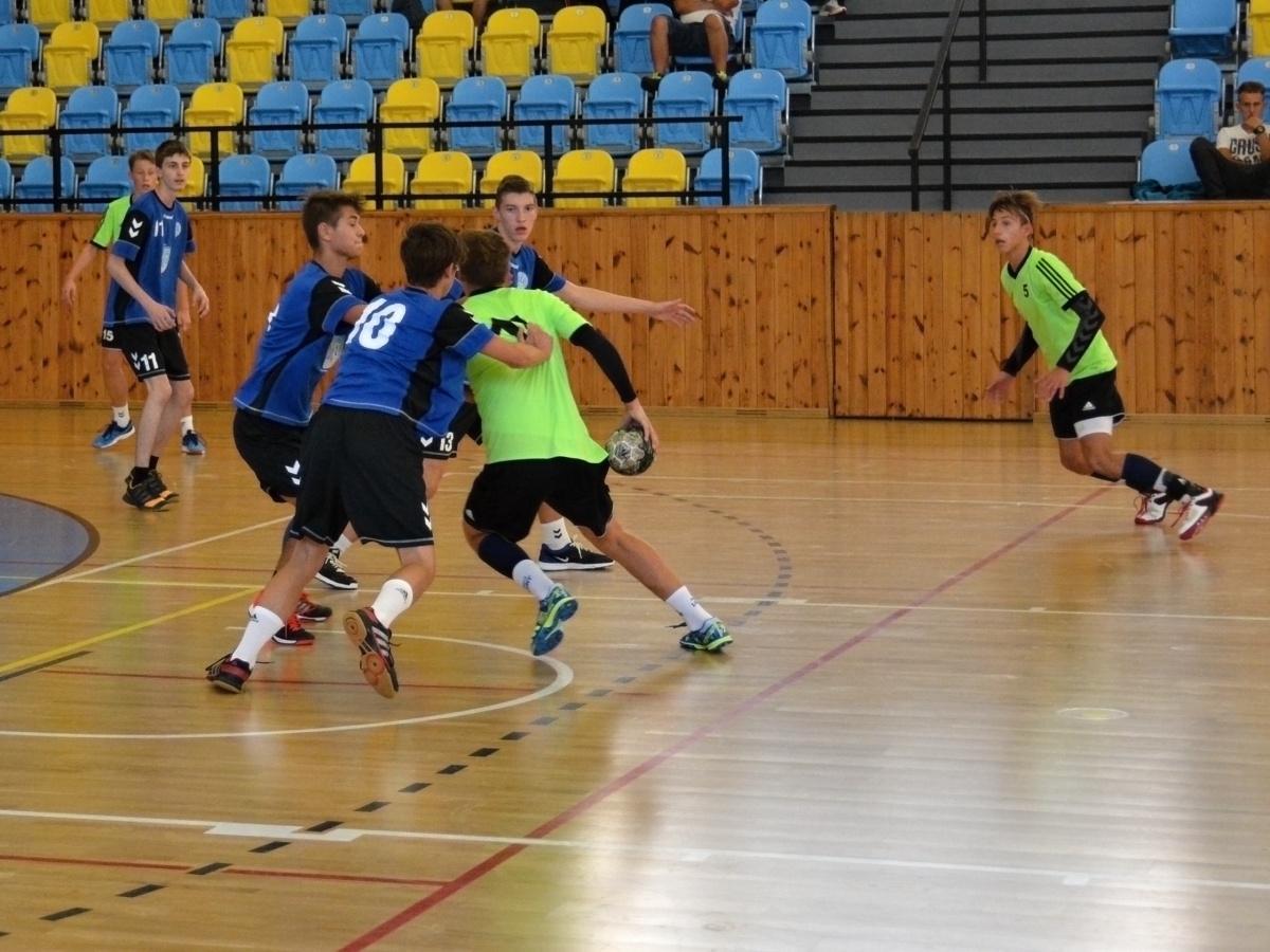 2.kolo II.ligy MLD: Loko Louny - Sokol Bělá 35:28 ( 15:20 ) - fotka 5