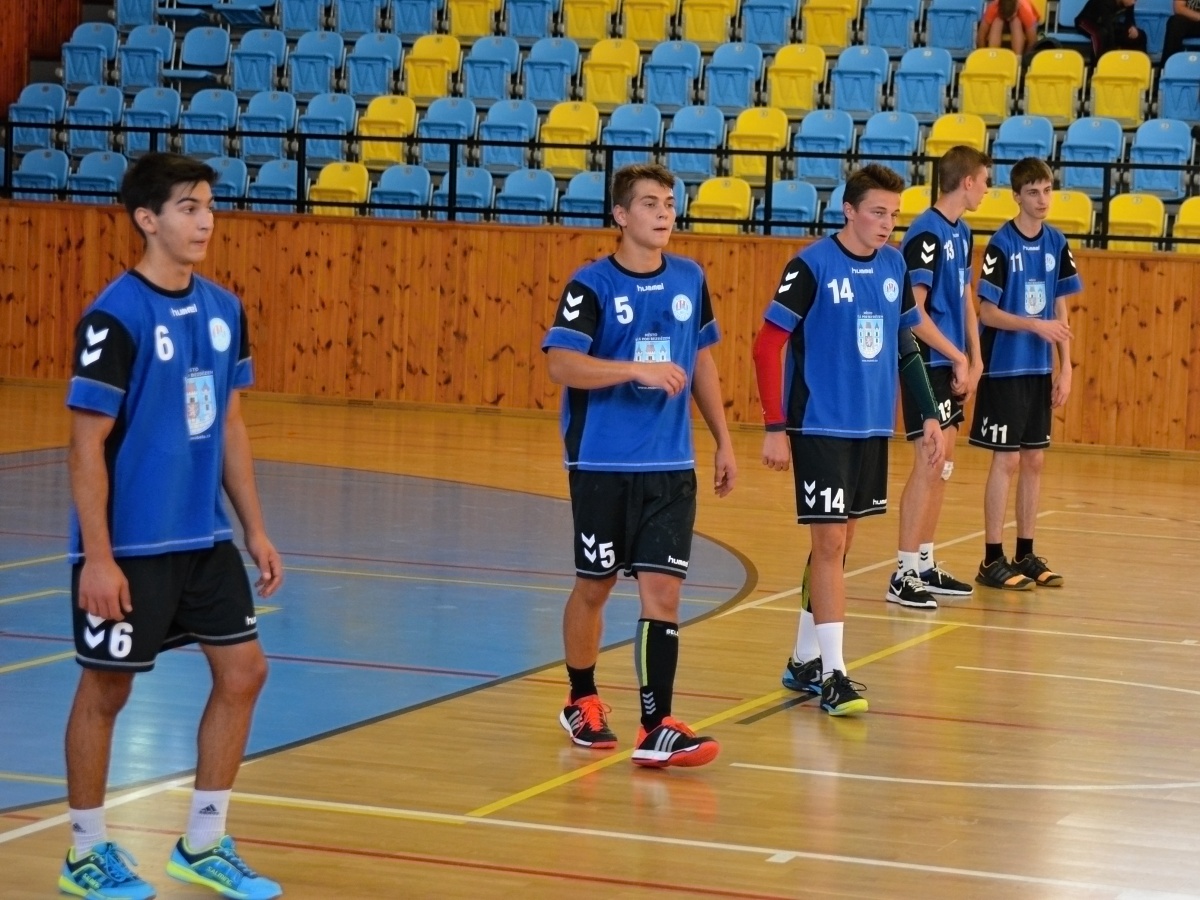 2.kolo II.ligy MLD: Loko Louny - Sokol Bělá 35:28 ( 15:20 ) - fotka 7