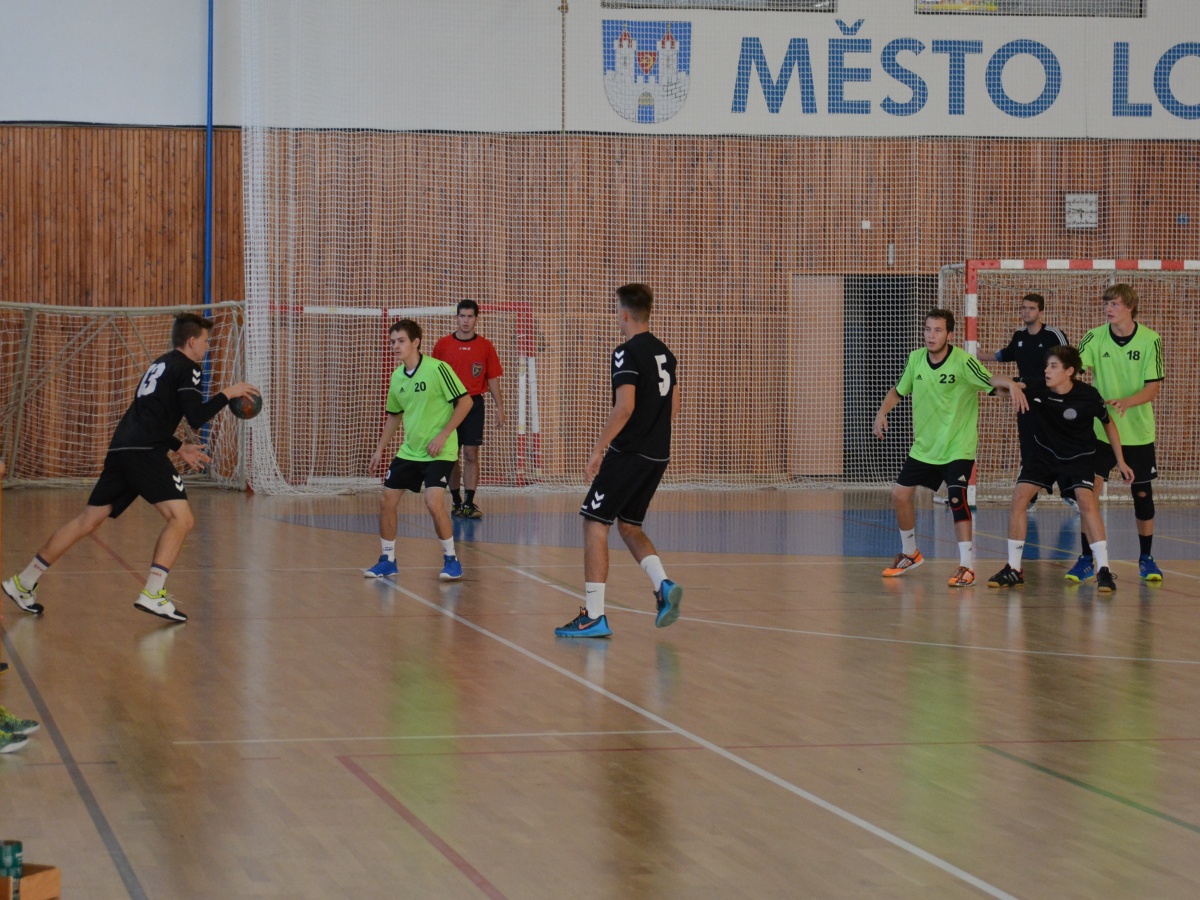 STD 2.liga: Lokomotiva Louny - Sokol Bělá 31:14 (13:6) - fotka 4