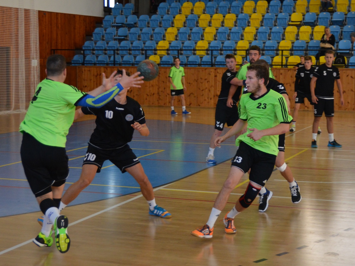 STD 2.liga: Lokomotiva Louny - Sokol Bělá 31:14 (13:6) - fotka 7