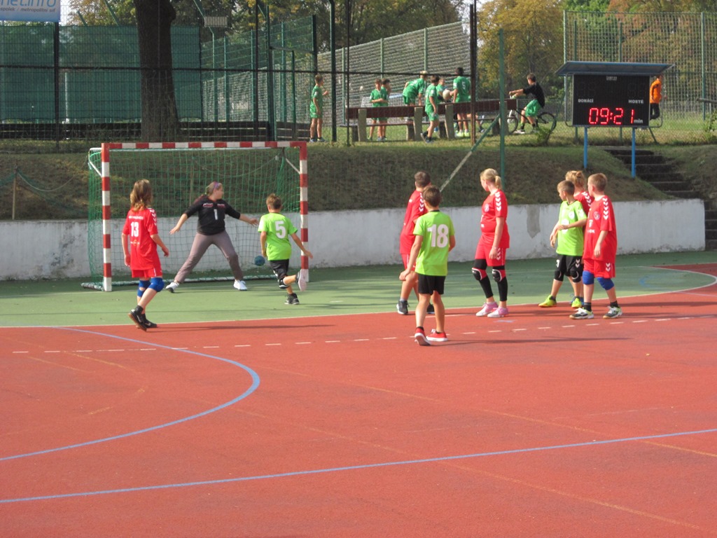 Turnaj ml.žáci 6+1 Kutná Hora 24.9.20016 - fotka 13