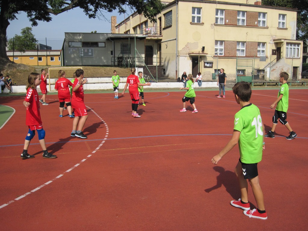 Turnaj ml.žáci 6+1 Kutná Hora 24.9.20016 - fotka 4