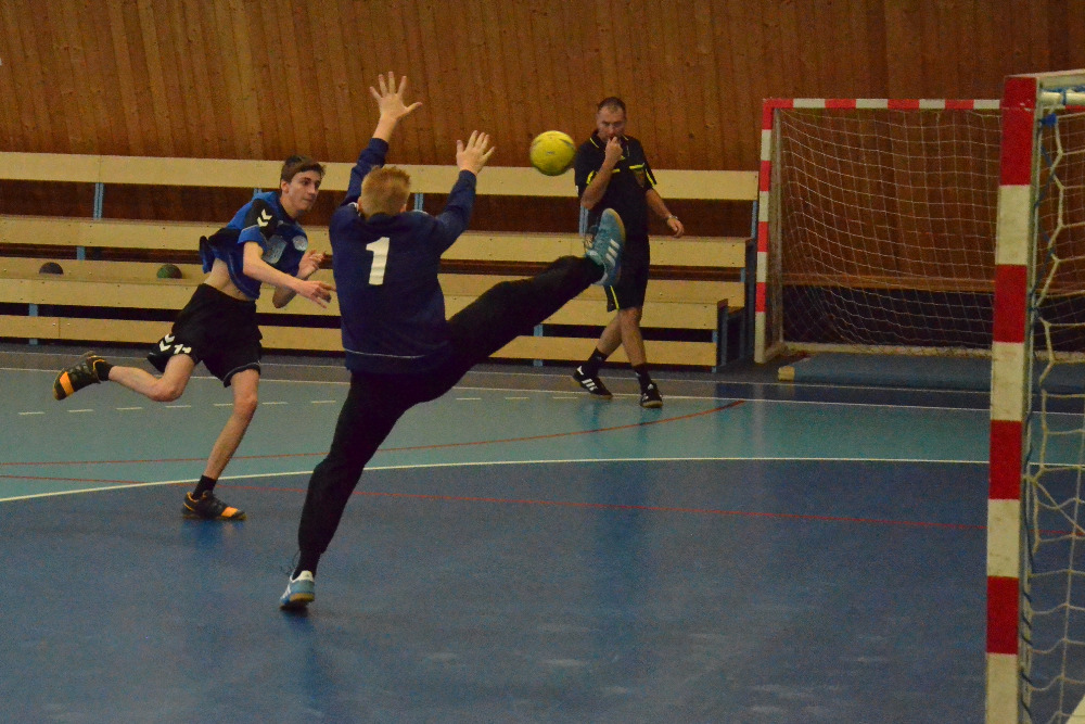 5.kolo II.ligy MLD: Sokol Bělá - Dvůr Králové 36:28 (19:13) - fotka 7