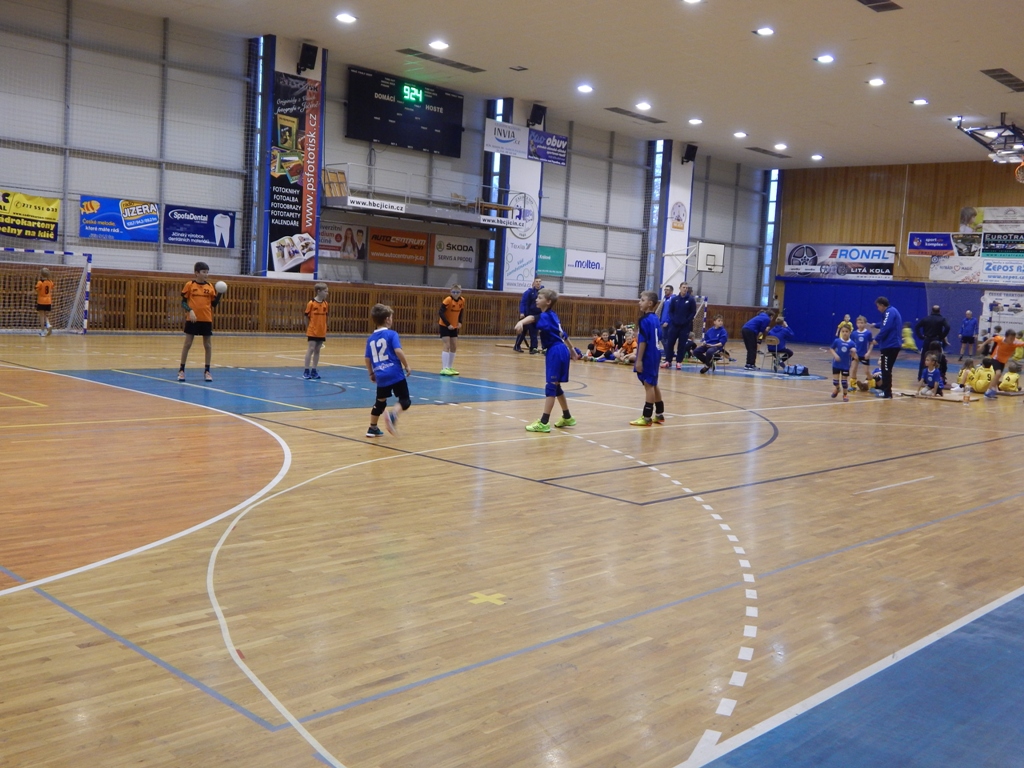 Turnaj mini 4+1 Jičín - fotka 14
