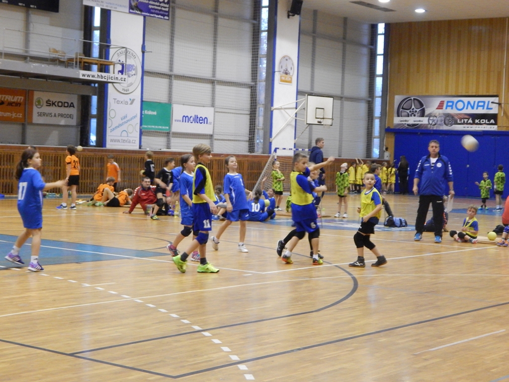 Turnaj mini 4+1 Jičín - fotka 17