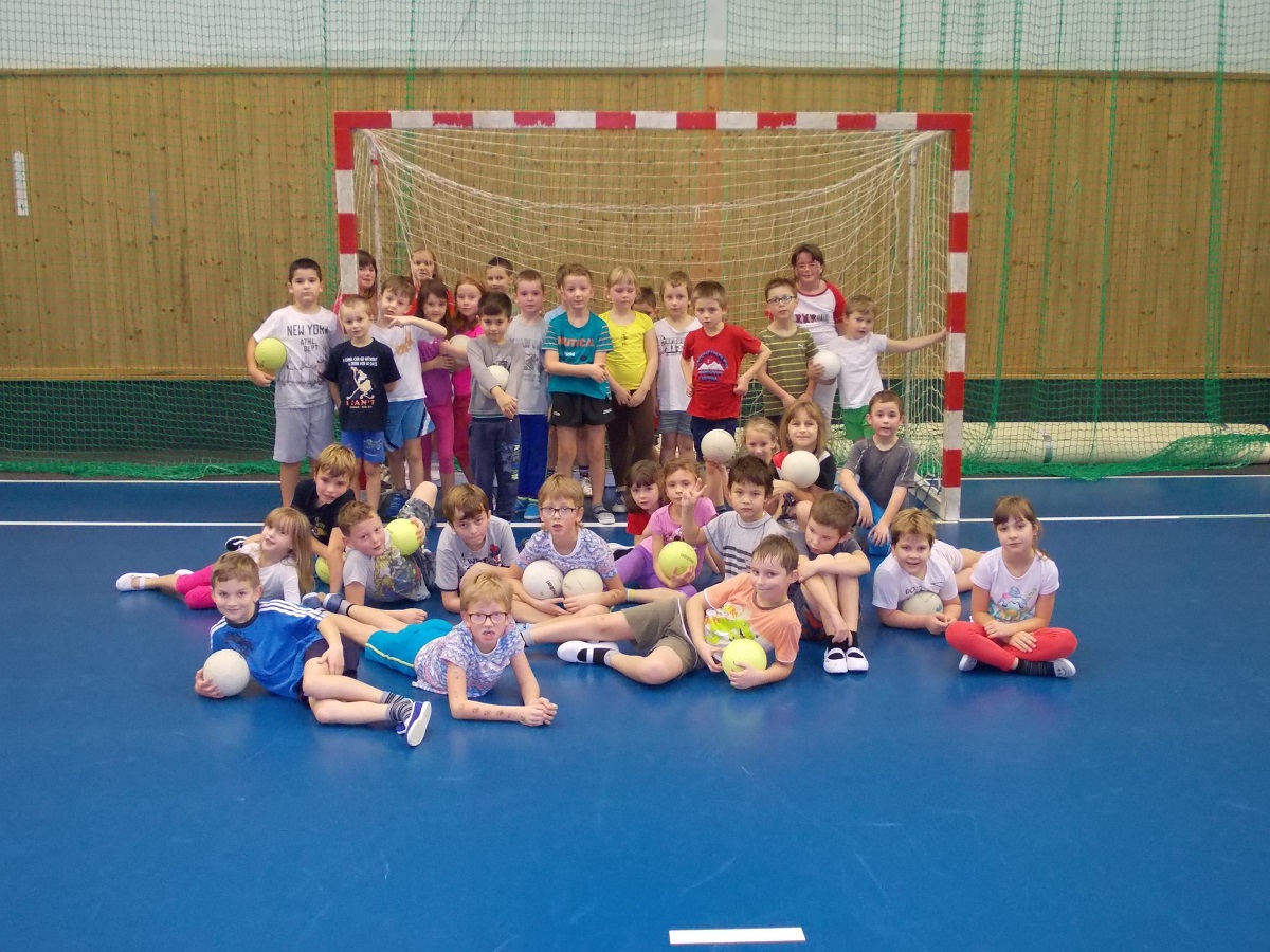 Sportovní dopoledne s házenou pro žáky I.C a II.A  