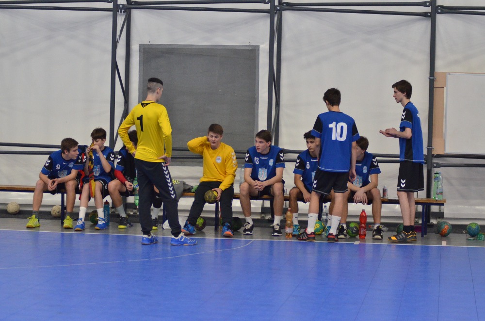 Mladší dorost vyhrál v Úvalech a přezimuje na 2.místě - fotka 11